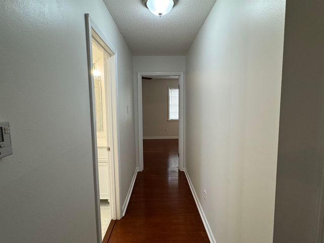 3612 HAZELHEDGE DR, Memphis, TN 38116