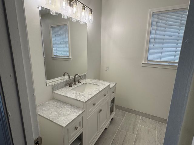 3612 HAZELHEDGE DR, Memphis, TN 38116