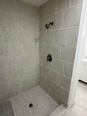 3612 HAZELHEDGE DR, Memphis, TN 38116