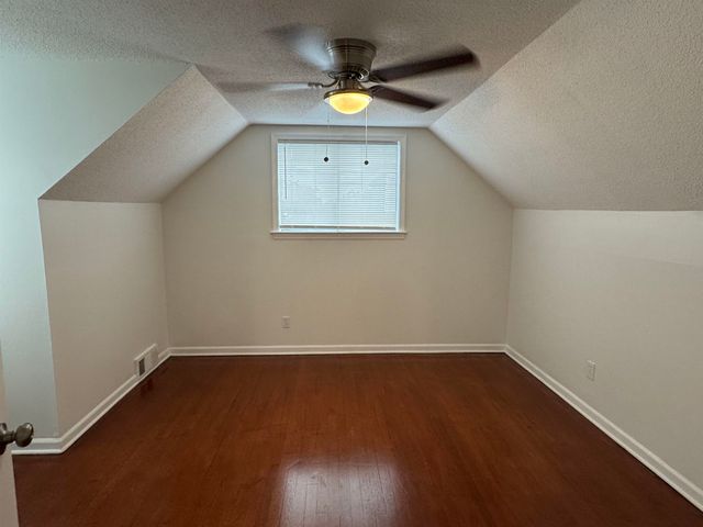 3612 HAZELHEDGE DR, Memphis, TN 38116