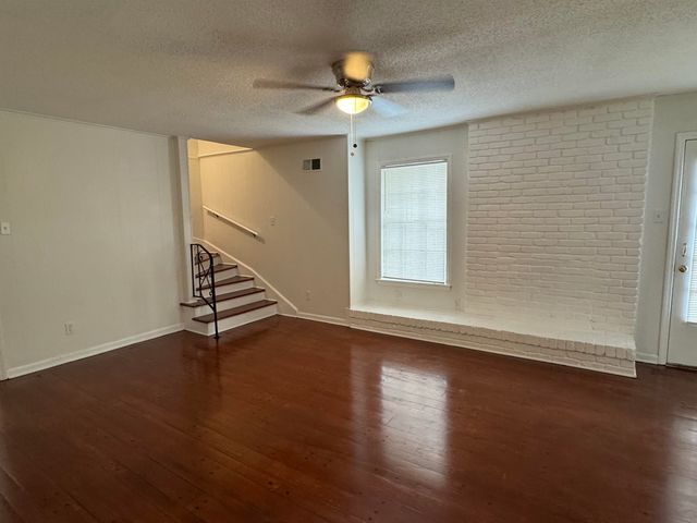 3612 HAZELHEDGE DR, Memphis, TN 38116