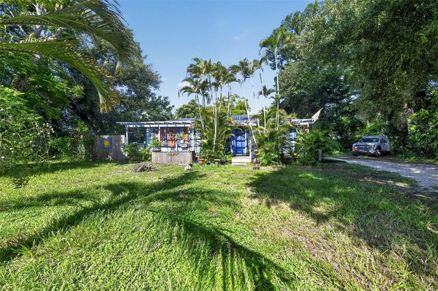 806 35TH STREET W, Bradenton, FL 34205