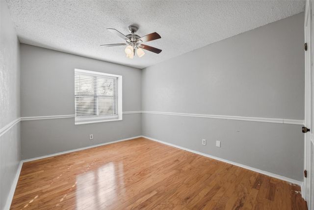 1721 High Ridge Road, Benbrook, TX 76126