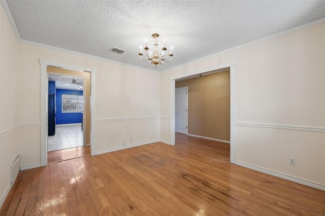 1721 High Ridge Road, Benbrook, TX 76126