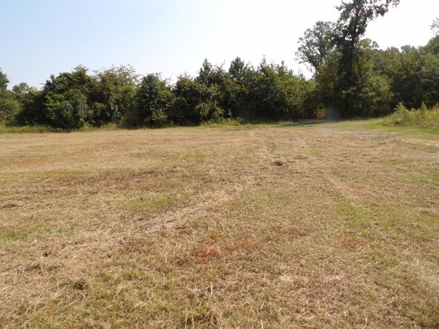 1330 Whitehouse Road, Summerville, SC 29486