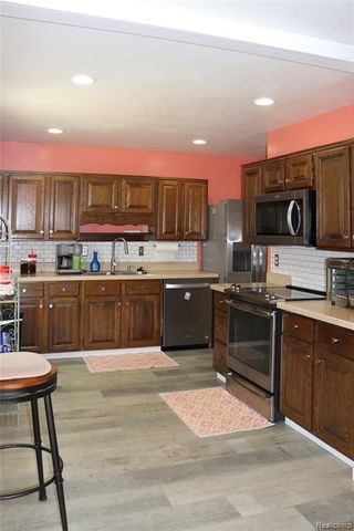 714 Country Club Lane, Flint, MI 48507