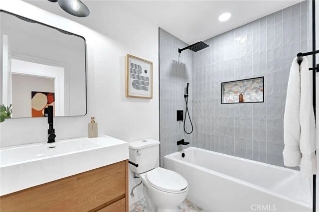 13459 Savanna, Tustin, CA 92782