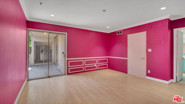6251 Coldwater Canyon Avenue 101, North Hollywood, CA 91606