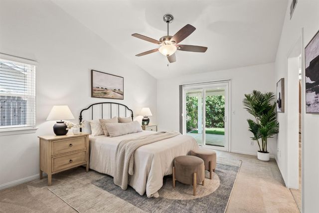 2240 Moraga Dr, Lincoln, CA 95648
