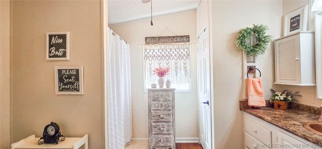 116892 S 4142 Road, Eufaula, OK 74432