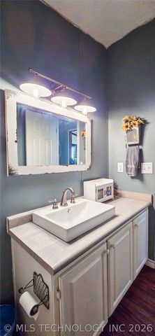 116892 S 4142 Road, Eufaula, OK 74432