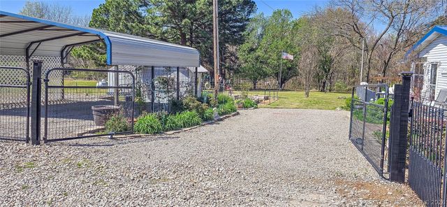 116892 S 4142 Road, Eufaula, OK 74432