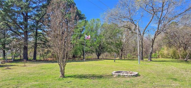 116892 S 4142 Road, Eufaula, OK 74432