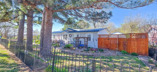 116892 S 4142 Road, Eufaula, OK 74432