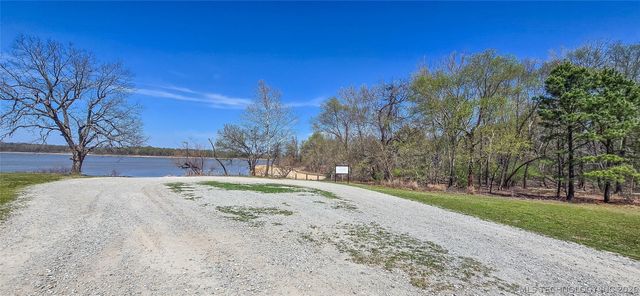 116892 S 4142 Road, Eufaula, OK 74432