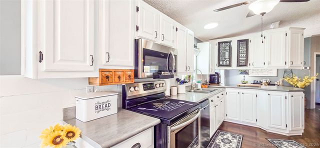 116892 S 4142 Road, Eufaula, OK 74432