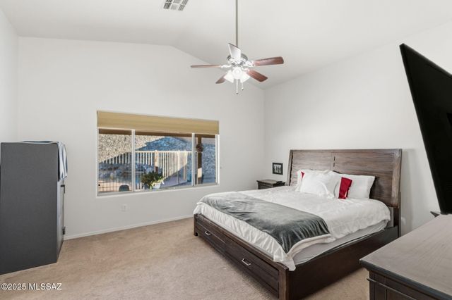 641 E Blue Rock Way, Vail, AZ 85641