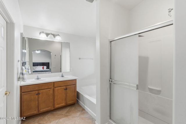 641 E Blue Rock Way, Vail, AZ 85641