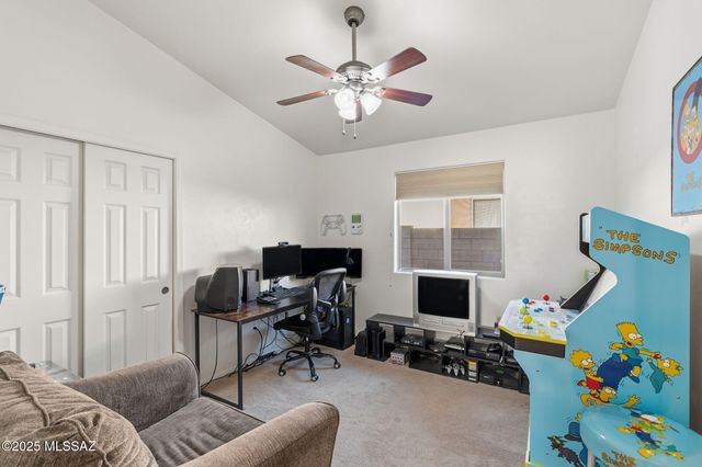 641 E Blue Rock Way, Vail, AZ 85641