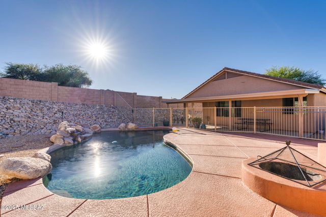 641 E Blue Rock Way, Vail, AZ 85641