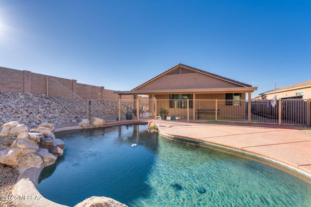 641 E Blue Rock Way, Vail, AZ 85641