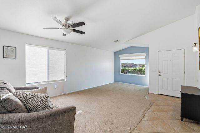 641 E Blue Rock Way, Vail, AZ 85641