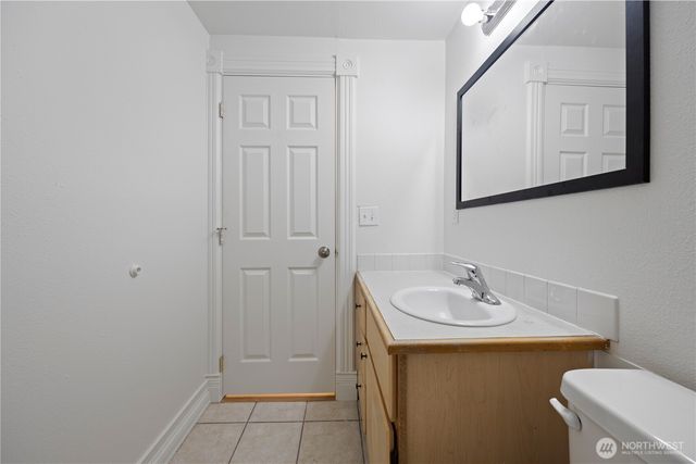 904 906 E Alderwood Drive, Moses Lake, WA 98837