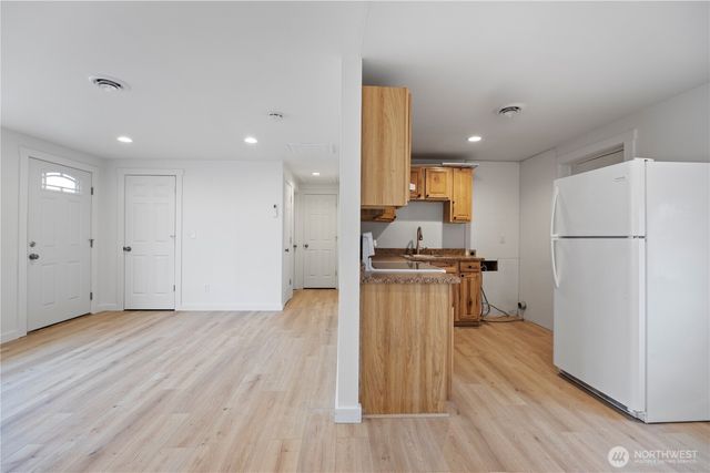 904 906 E Alderwood Drive, Moses Lake, WA 98837