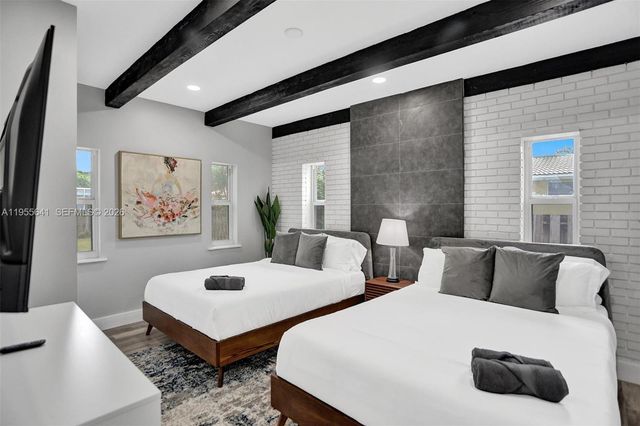 63 SE 5th Ave, Deerfield Beach, FL 33441