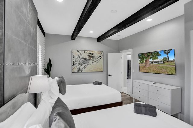 63 SE 5th Ave, Deerfield Beach, FL 33441