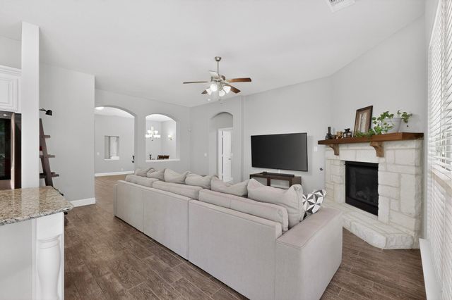 416 Tanglewood Drive, Wylie, TX 75098