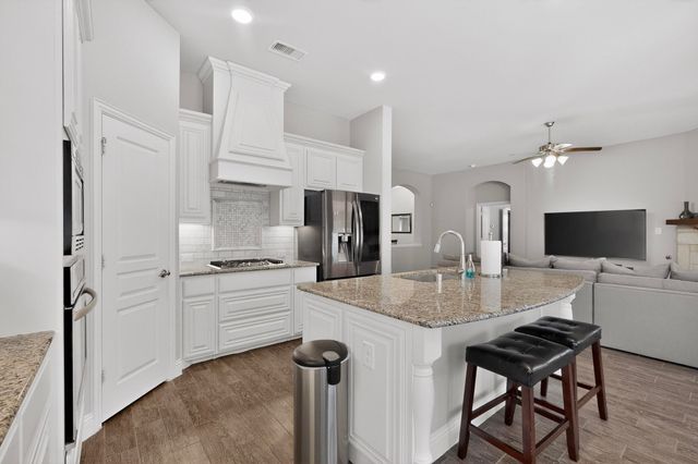 416 Tanglewood Drive, Wylie, TX 75098