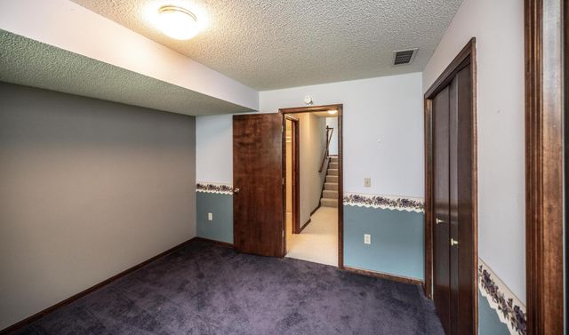 2508 Kennelly Place, Burnsville, MN 55337
