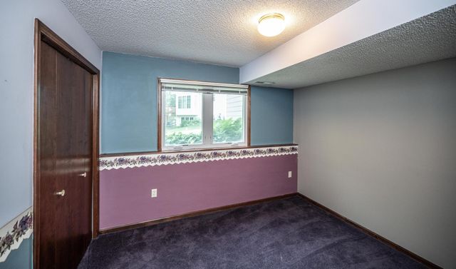 2508 Kennelly Place, Burnsville, MN 55337