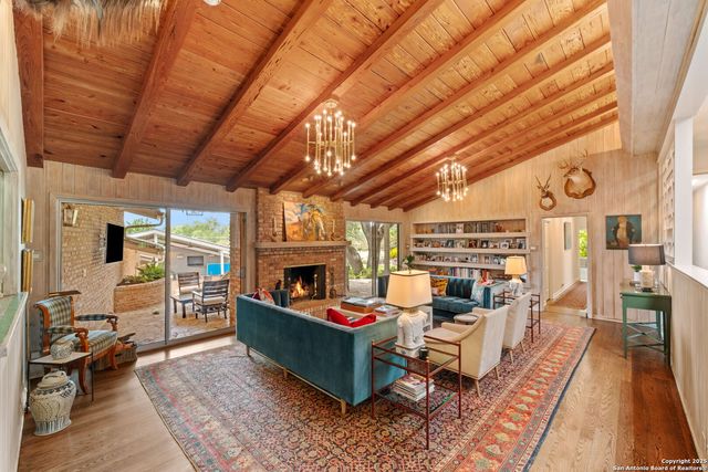 701 Ridgemont, Terrell Hills, TX 78209