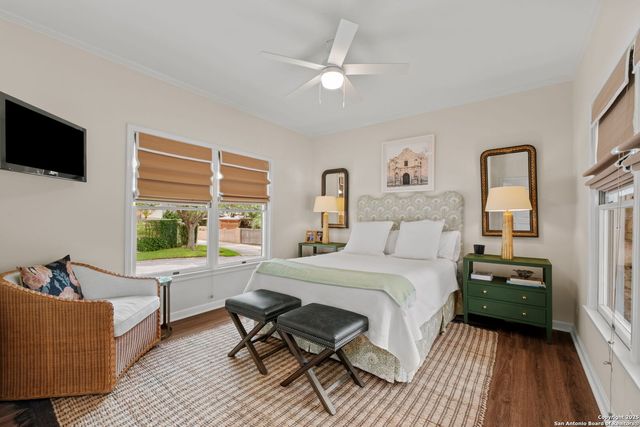 701 Ridgemont, Terrell Hills, TX 78209