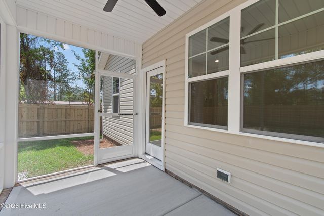 184 Elm Road, Southport, NC 28461