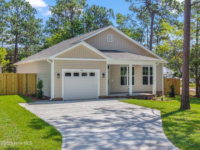 184 Elm Road, Southport, NC 28461