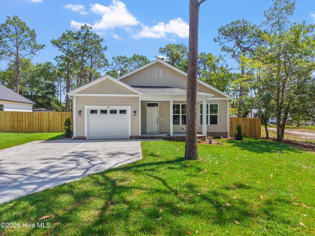 184 Elm Road, Southport, NC 28461