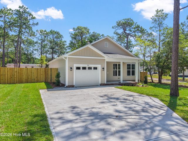 184 Elm Road, Southport, NC 28461