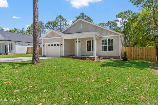 184 Elm Road, Southport, NC 28461