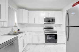 311 SW 68th Terrace, Pembroke Pines, FL 33023