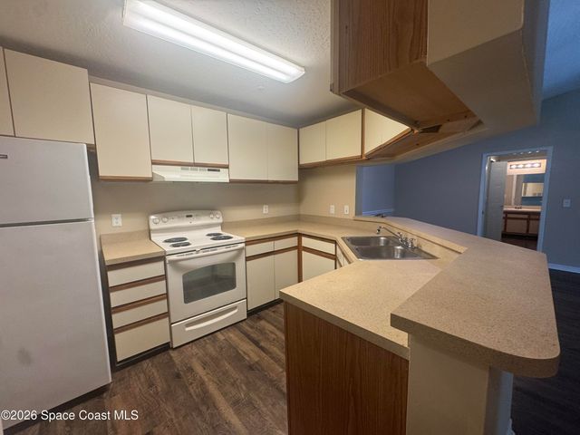 7667 N Wickham Road 1317, Melbourne, FL 32940