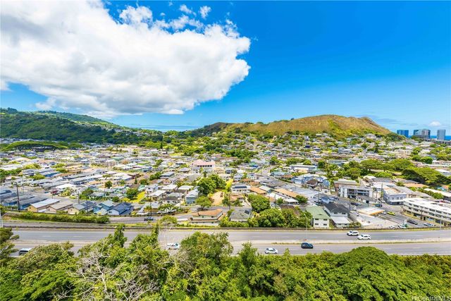 55 S Judd Street 2105, Honolulu, HI 96817