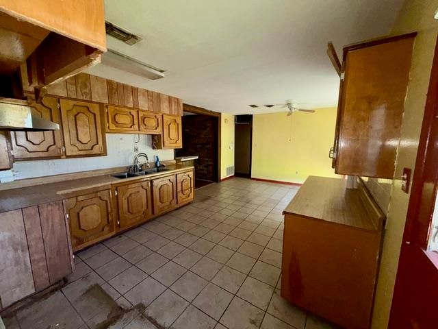 405 Dauphine Ave, Houma, LA 70363