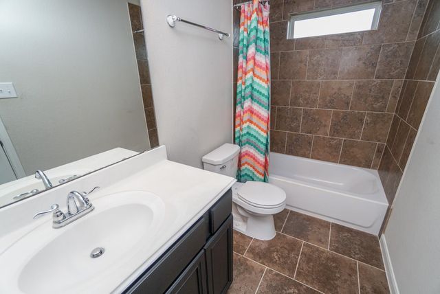 31 Indian Palms Drive, Manvel, TX 77578