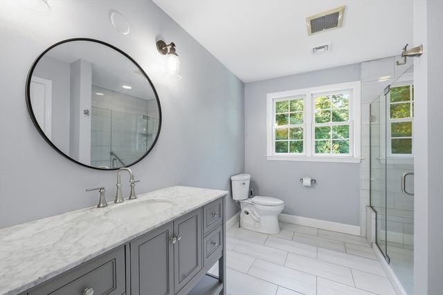 272 Aldrich St, Belchertown, MA 01007