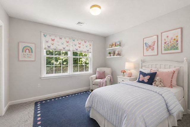 272 Aldrich St, Belchertown, MA 01007