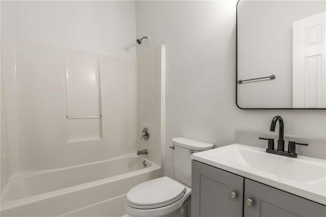 2351 Perry Boulevard NW, Atlanta, GA 30318