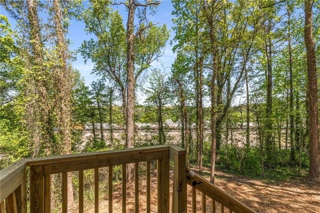 2351 Perry Boulevard NW, Atlanta, GA 30318